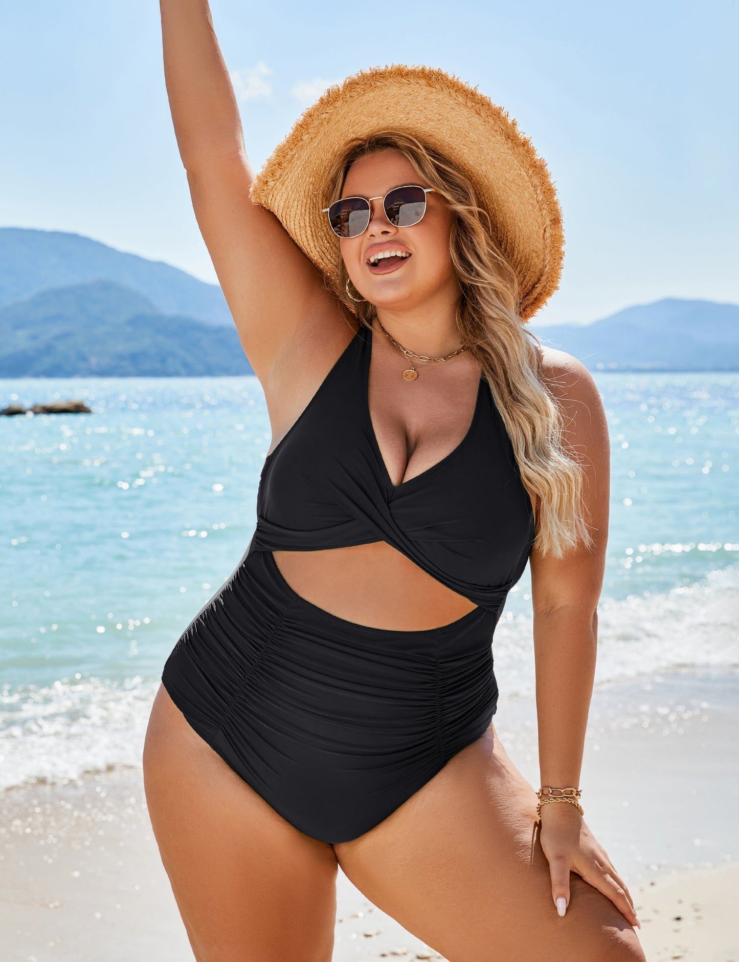 🔥Hot Sale - 49% off🔥 Women's Push-Up Tummy Control Swimsuit – V-Neck Cutout for a Flattering Look! 💖