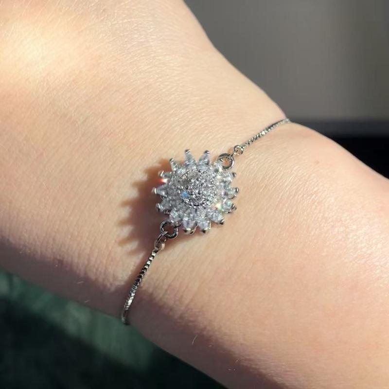Spinning Sunflower Bracelet With Gift Box – A Calming and Relaxing Accessory for Mothers Day Gift, Valentines Day Gifts, Galentines Day Gifts, Birthday Gifts Jewelry