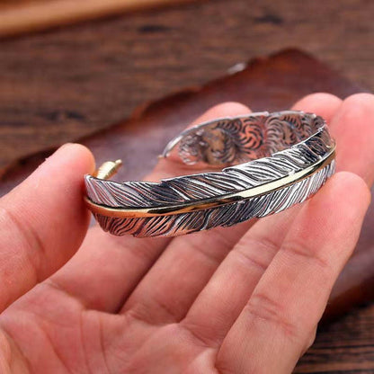 ✨Vintage Feather Bracelet✨