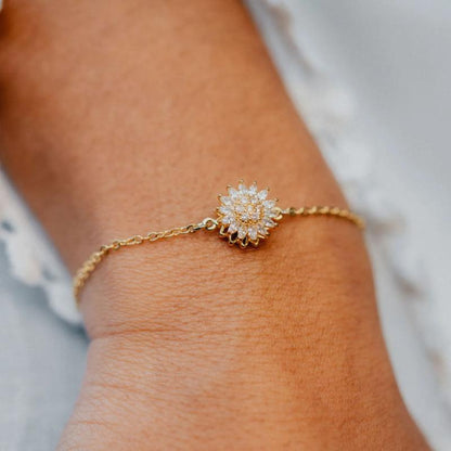 Spinning Sunflower Bracelet With Gift Box – A Calming and Relaxing Accessory for Mothers Day Gift, Valentines Day Gifts, Galentines Day Gifts, Birthday Gifts Jewelry