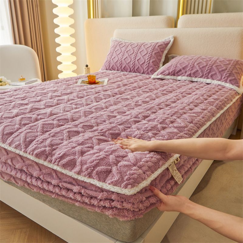 🛏️ 50% OFF! 🎁 WARM FITTED BED SHEET - Brushed Flannel & Deep Pocket (Up to 40cm), Non-Slip Corners for All-Season Comfort❄️🛌