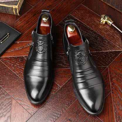 🔥Men's Embossed Ankle Boots  Dual Side Zipper Trendy Boots! 👞✈️Free Shipping