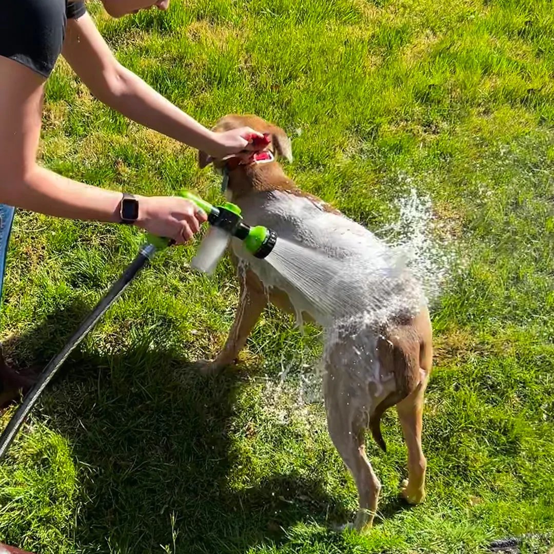 Pup Jet Dog Wash Hose Nozzle Foam Dog Horse Sprayer Wash Hose Attachment Soap Dispenser Sprayer Dog Bathing Sprayer