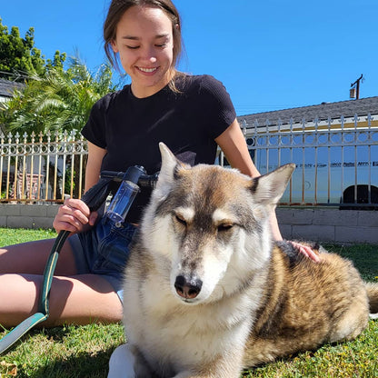 Pup Jet Dog Wash Hose Nozzle Foam Dog Horse Sprayer Wash Hose Attachment Soap Dispenser Sprayer Dog Bathing Sprayer