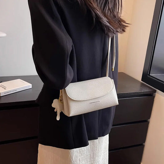 🔥2025 Hot Sale 🎁Women's  High end Fashion Crossbody Bag with Elephant Pendant