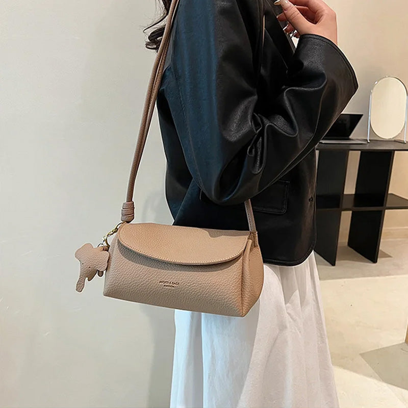 🔥2025 Hot Sale 🎁Women's  High end Fashion Crossbody Bag with Elephant Pendant