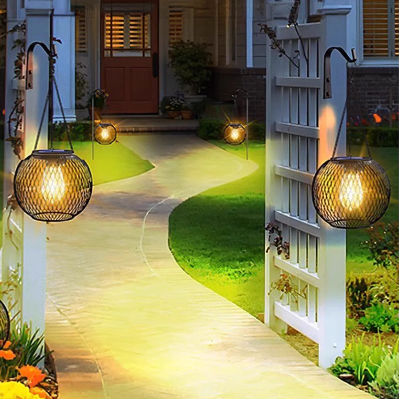 🎅Christmas Sale: 50% Off-💡🌟Retro Metal Solar Lanterns