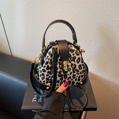 🔥HOT SALE🔥Color-Blocked & Stylish Bag（50% OFF）