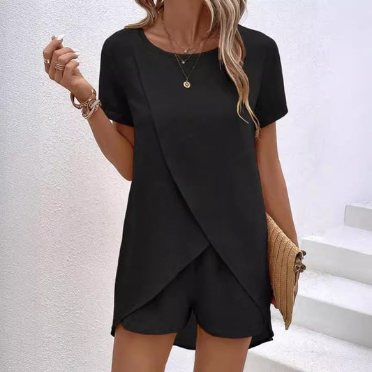 📢📢50% OFF !! ⏰Women's Solid Color Irregular Top & Shorts Two Piece Set
