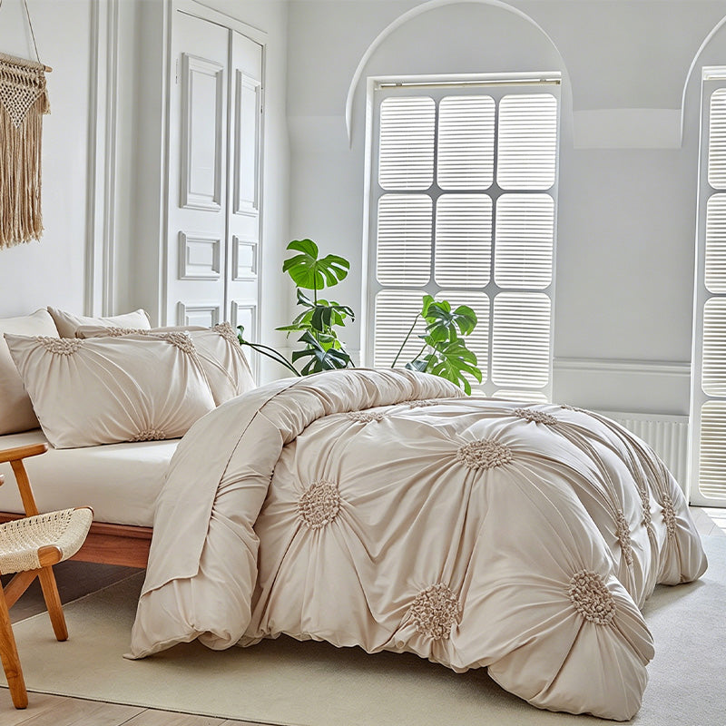 🛏️ ☁️Elegant Pinch Pleat Duvet Cover Set ✈️ Free Shipping